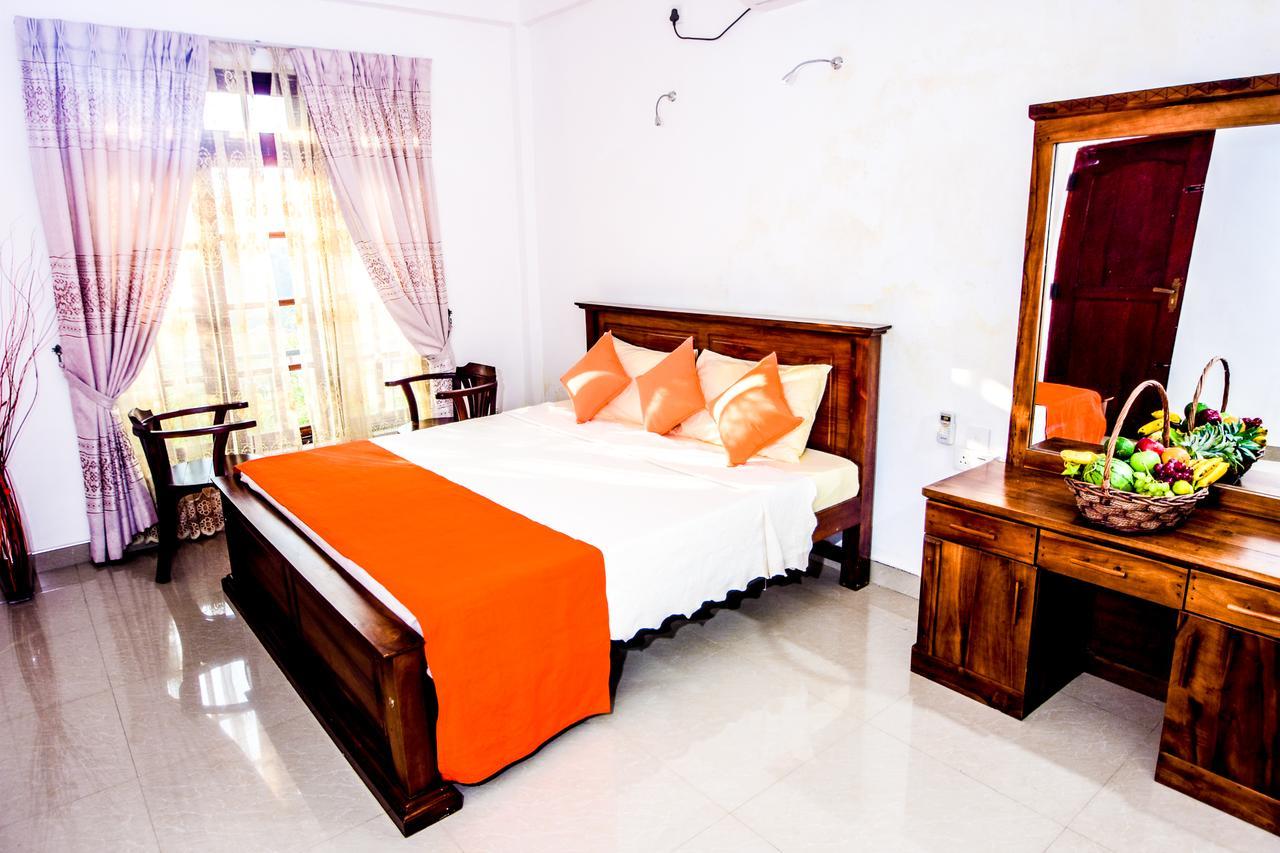 Heavens Door Guest Inn Kandy Exterior foto