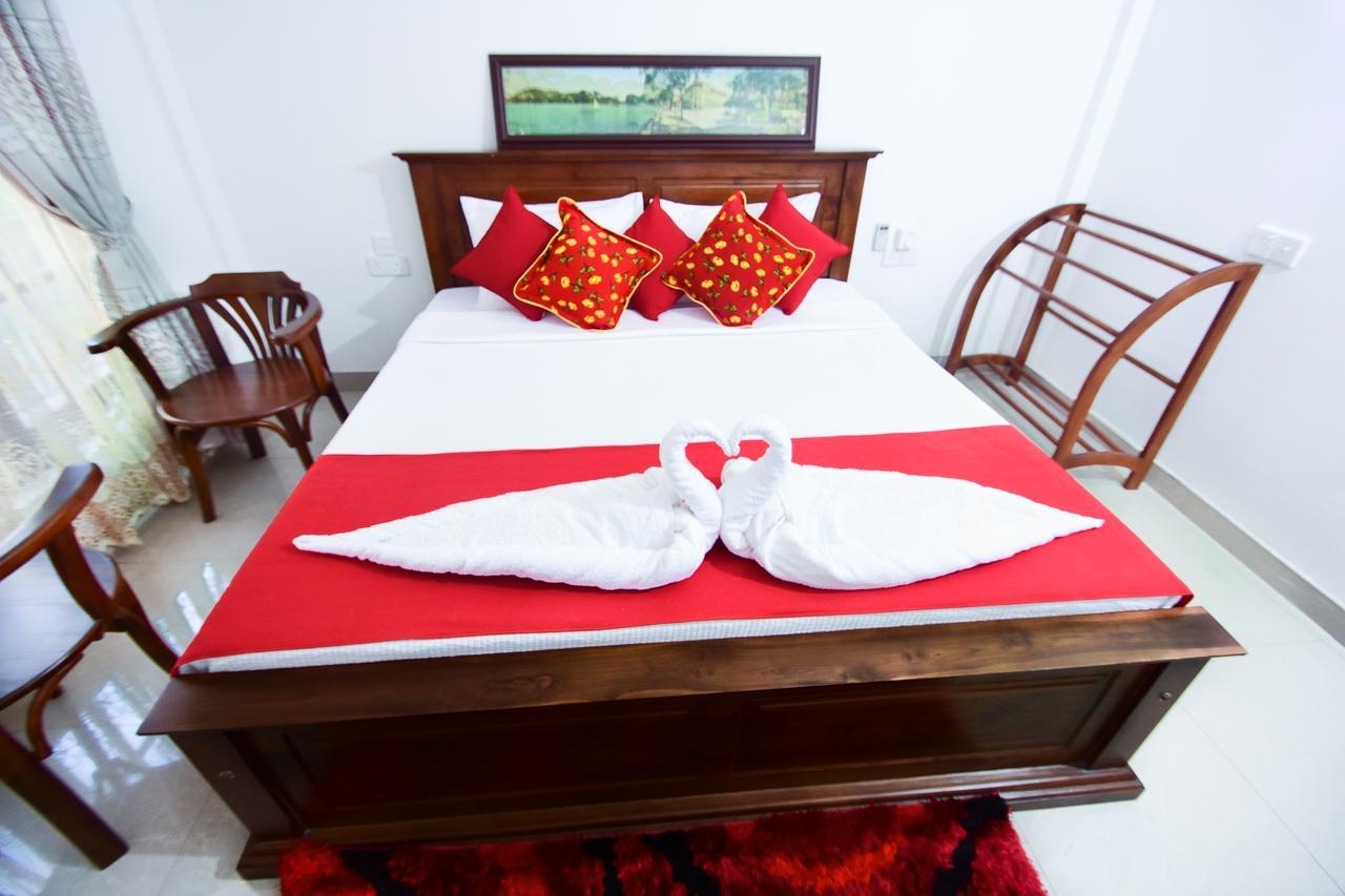 Heavens Door Guest Inn Kandy Exterior foto