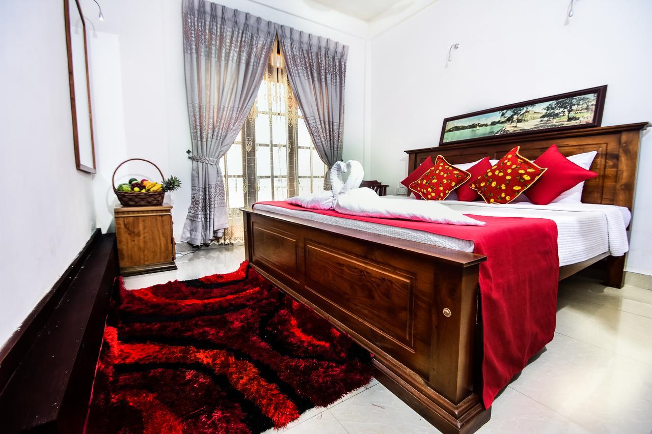 Heavens Door Guest Inn Kandy Exterior foto